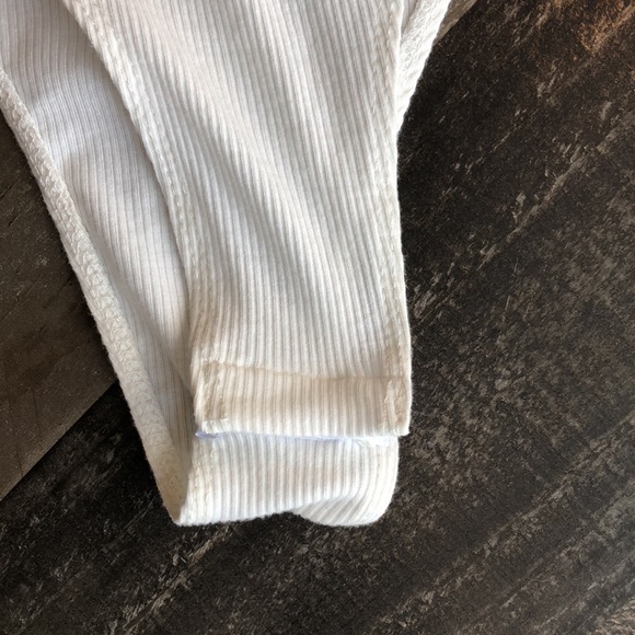 Shein off white ribbed body suit - Picture 3 of 9